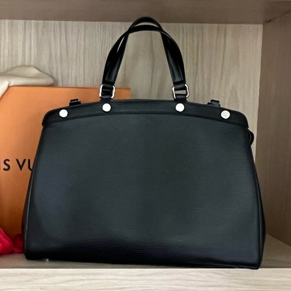 AUTHENTIC Louis Vuitton Electric EPI Leather Brea MM Bag 🌟outstanding Condition